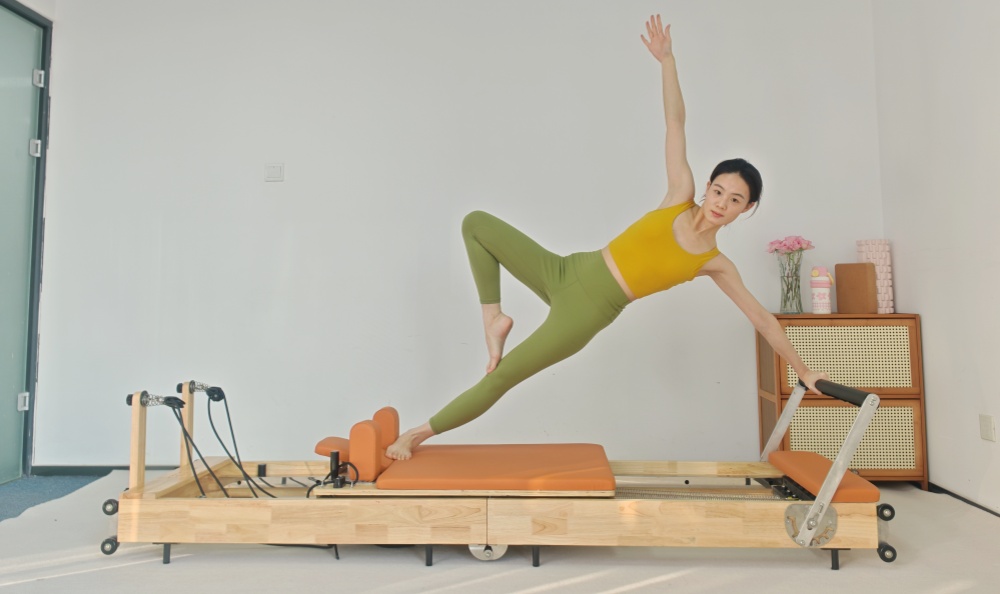 Раскладная деревянная кровать для пилатеса Body Balance Core Bed Reformer