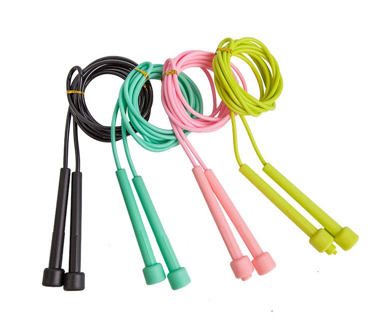 Регулируемая скакалка из ПВХ с нескользящими ручками