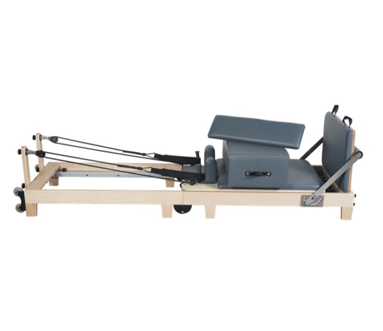Складной тренажер для пилатеса с деревянными ножками