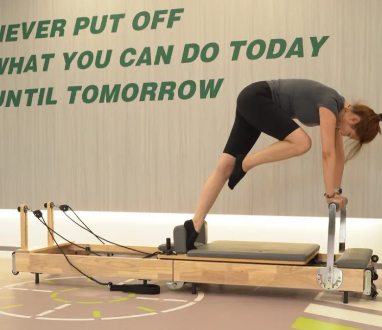 Раскладная деревянная кровать для пилатеса Body Balance Core Bed Reformer