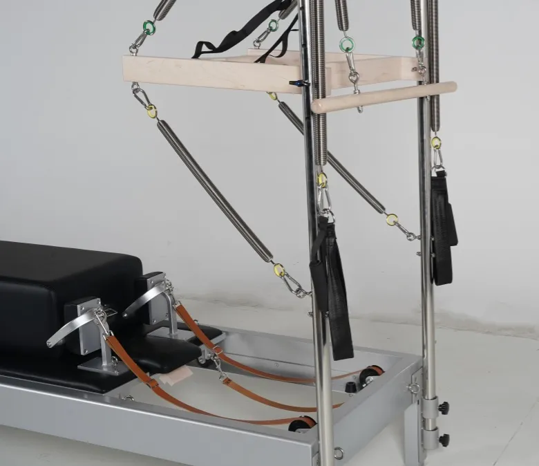 Классический тренажер для пилатеса с вышкой