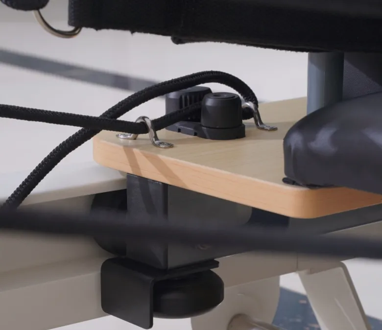 Продается складной тренажер для пилатеса из белого алюминия