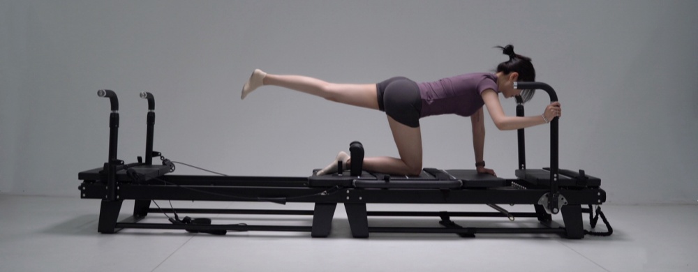 Ультраосновной тренажер для пилатеса